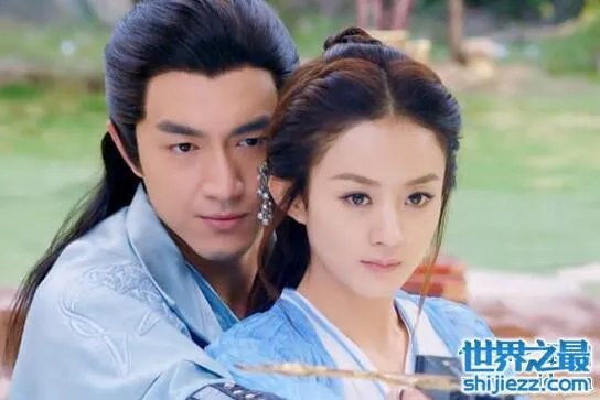 诸葛玥楚乔怀孕那段原文,楚乔为诸葛玥生下两儿一女