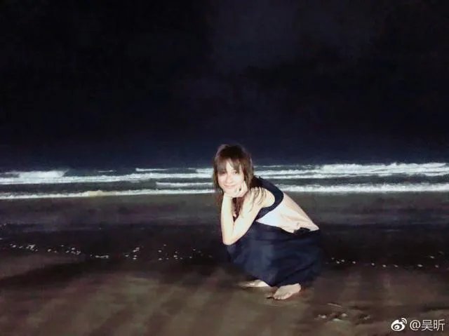 吴昕微博晒自拍并附文“拍出全智贤的感觉了吗”,你怎么看?