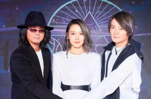 飞儿乐团F.I.R经典歌曲top10:《月牙湾》上榜,第二好听到怀孕