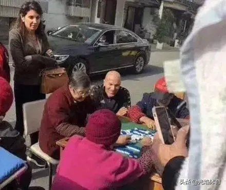 罗斯中国行围观打麻将,你怎么看?