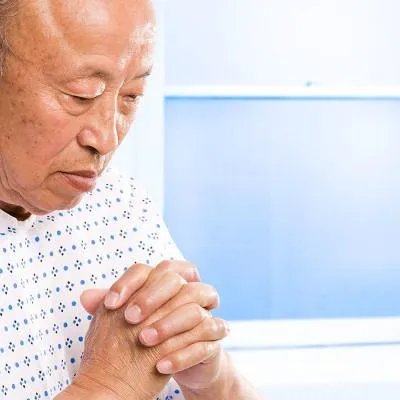 打嗝是什么原因