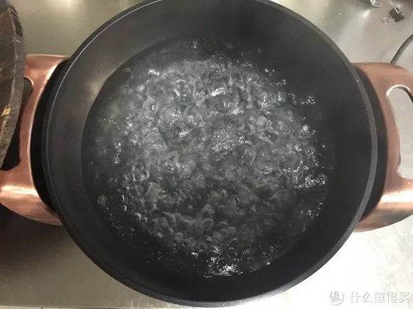 电炒锅
