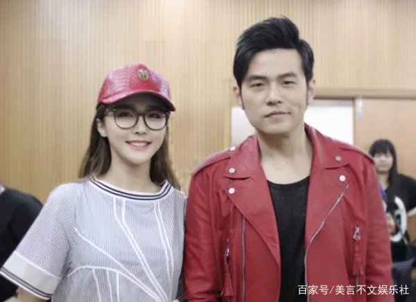 4位导师同时叫好,参加好声音的陈冰,现在怎么样了?