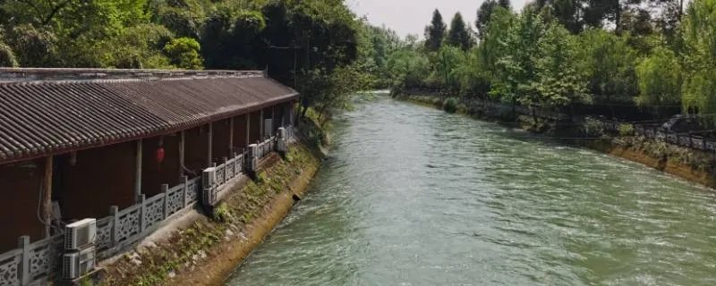 一江春水向东流下一句