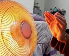 老太回应获赠取暖器反骂志愿者,这其中有什么原因?