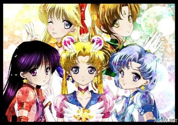 小姐姐们画风突变！《美少女战士》精彩同人作品赏析