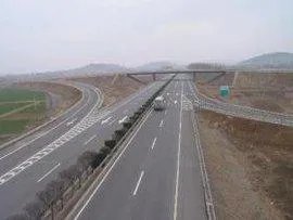 匝道是什么意思？