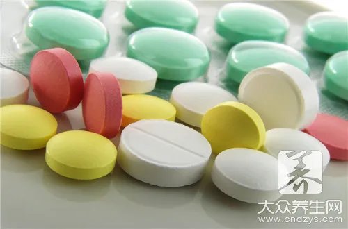  复方甘草酸苷片吃多久