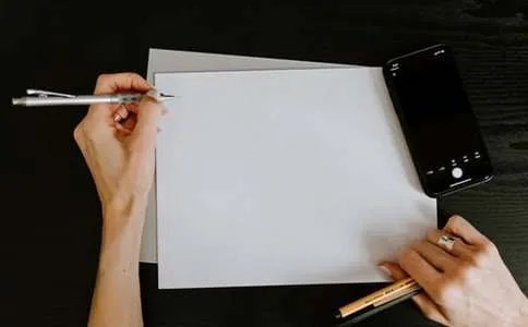暑假里的一件事作文