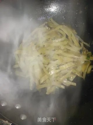 榨菜肉丝汤