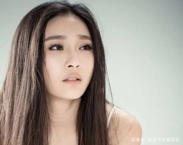 4位导师同时叫好,参加好声音的陈冰,现在怎么样了?