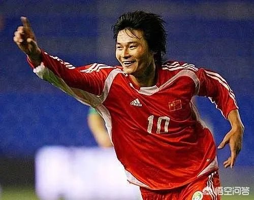 李毅微博发怒后,再发文“没有国家荣誉感就不配代表国家队出战”,你怎么看?