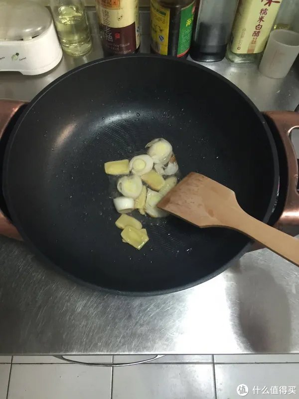 电炒锅