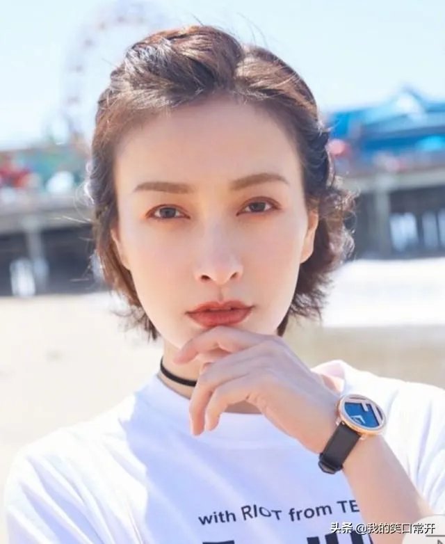 你有没有收藏奥黛丽赫本的经典照片?