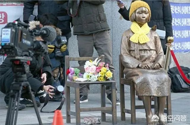 韩国公布慰安妇调查报告,文在寅对安倍应该采取什么态度?