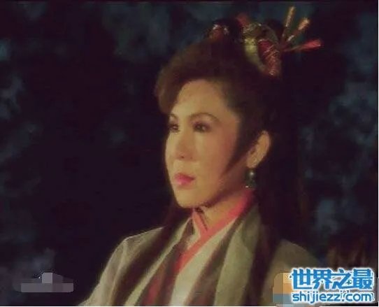 西门大妈杨钧钧年轻照美呆了,跟现在的模样判若两人