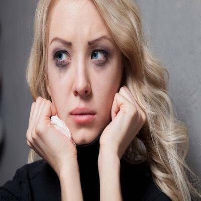 眼睛里有异物感疼怎么办