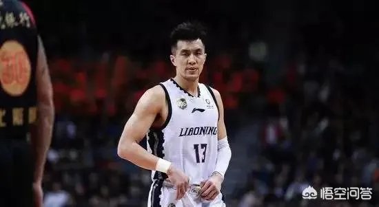 郭艾伦昨晚在对阵福建时拿到46分,打出了NBA级别的水准!他会不会进军NBA呢?