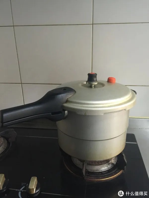 电炒锅