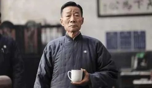 李雪健说话怎么回事:李雪健的声音怎么了