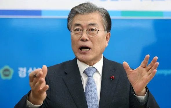 韩国公布慰安妇调查报告,文在寅对安倍应该采取什么态度?